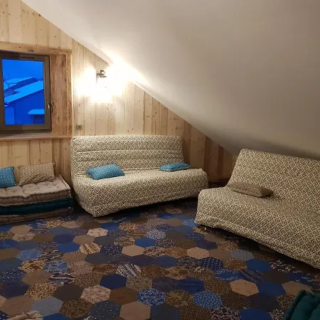 La Pause O Logis Konukevi *